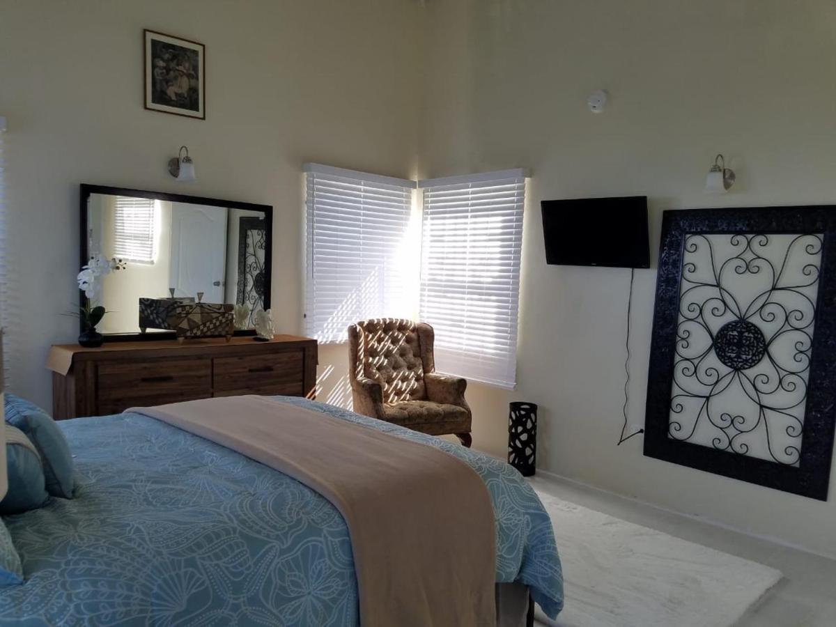 شقة Bella Vista Vacation مونتيغو باي المظهر الخارجي الصورة