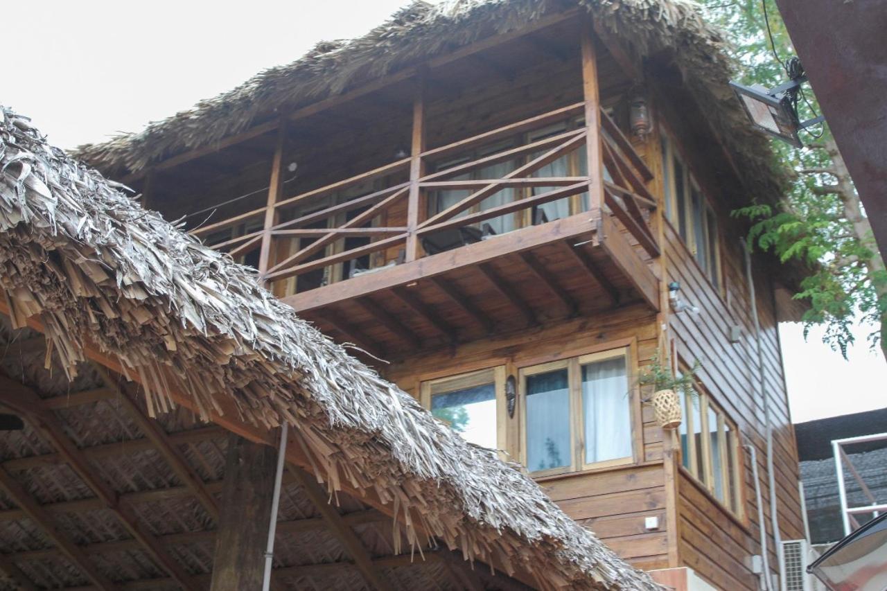شقة Bella Vista Vacation مونتيغو باي المظهر الخارجي الصورة