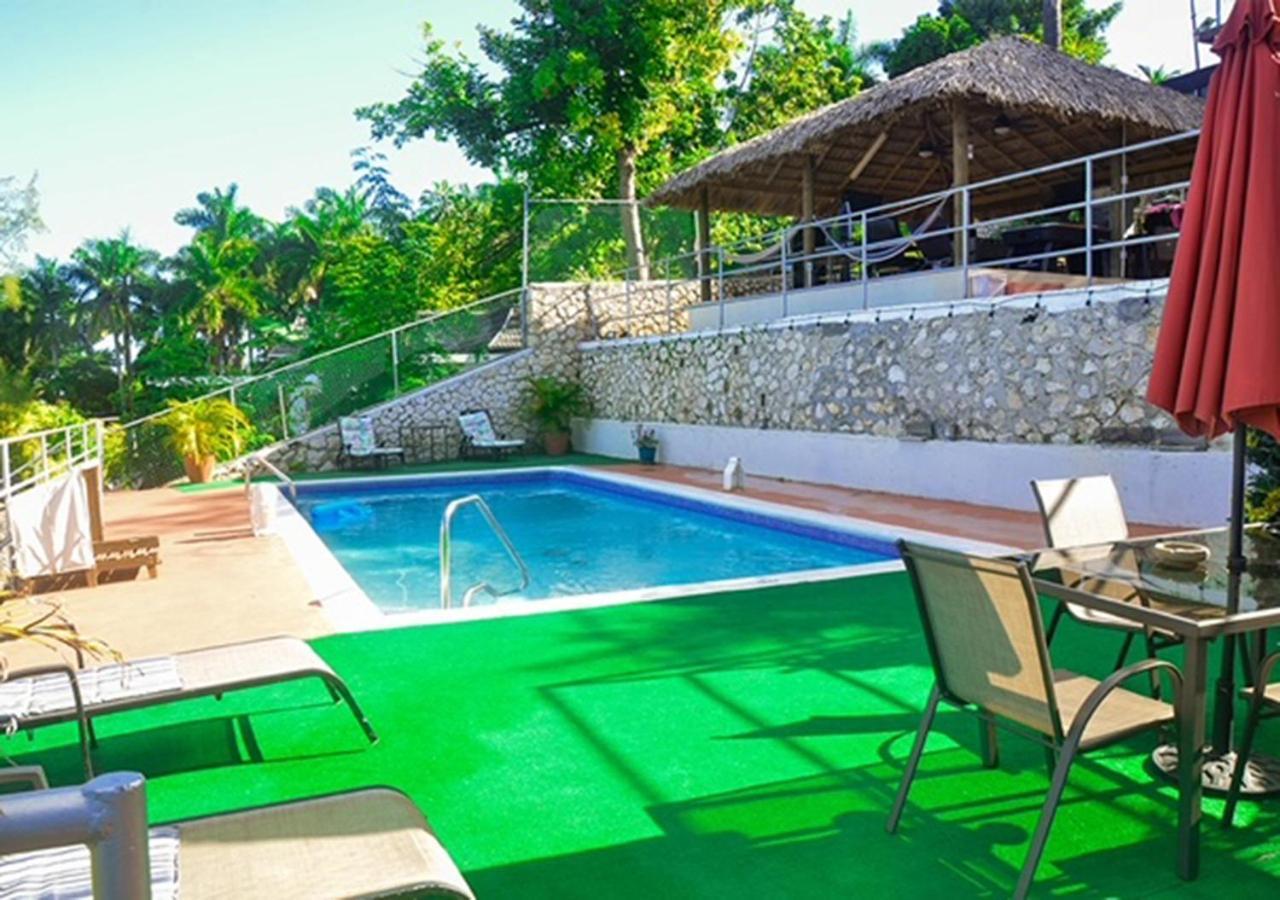 شقة Bella Vista Vacation مونتيغو باي المظهر الخارجي الصورة