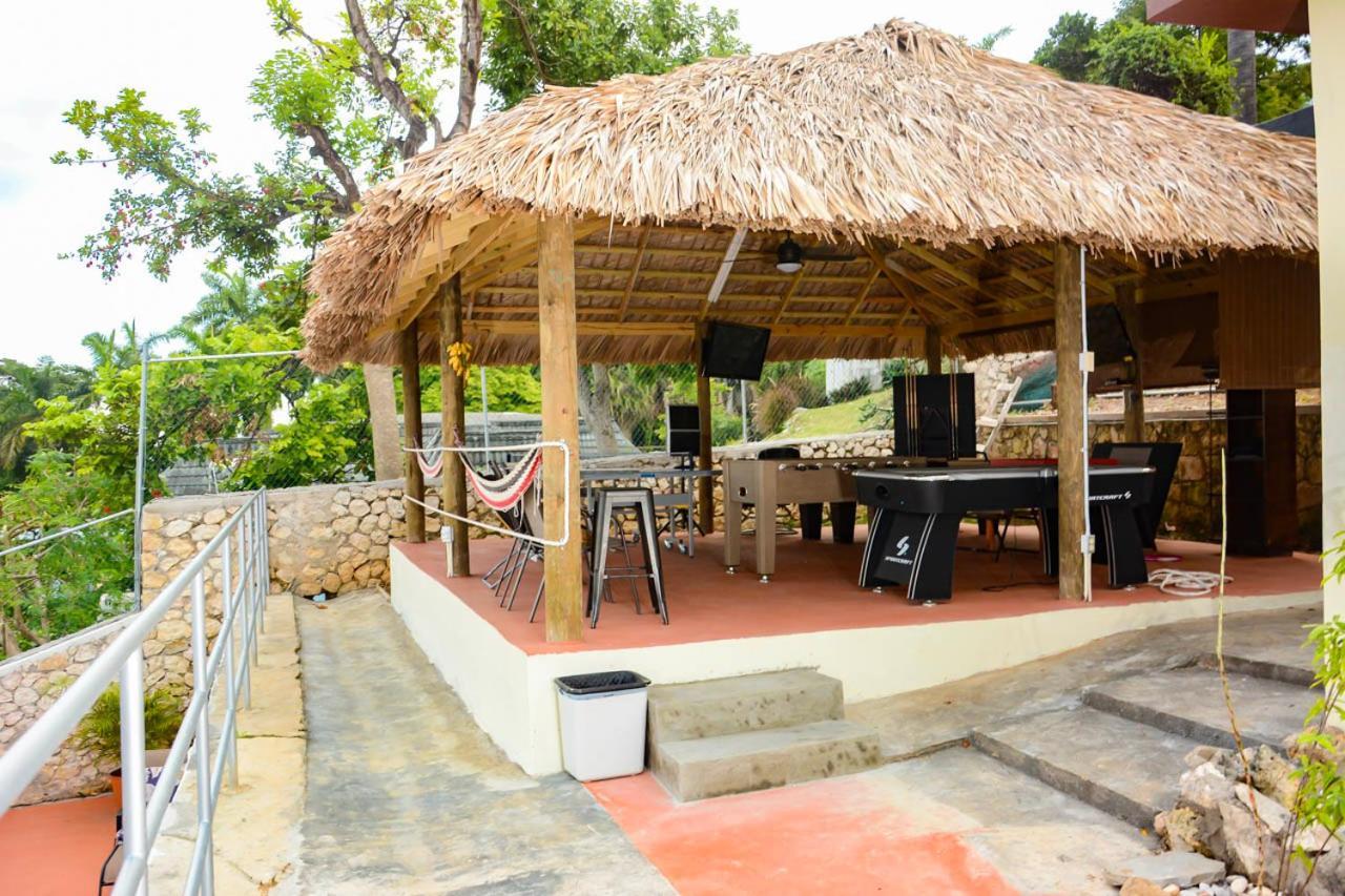 شقة Bella Vista Vacation مونتيغو باي المظهر الخارجي الصورة